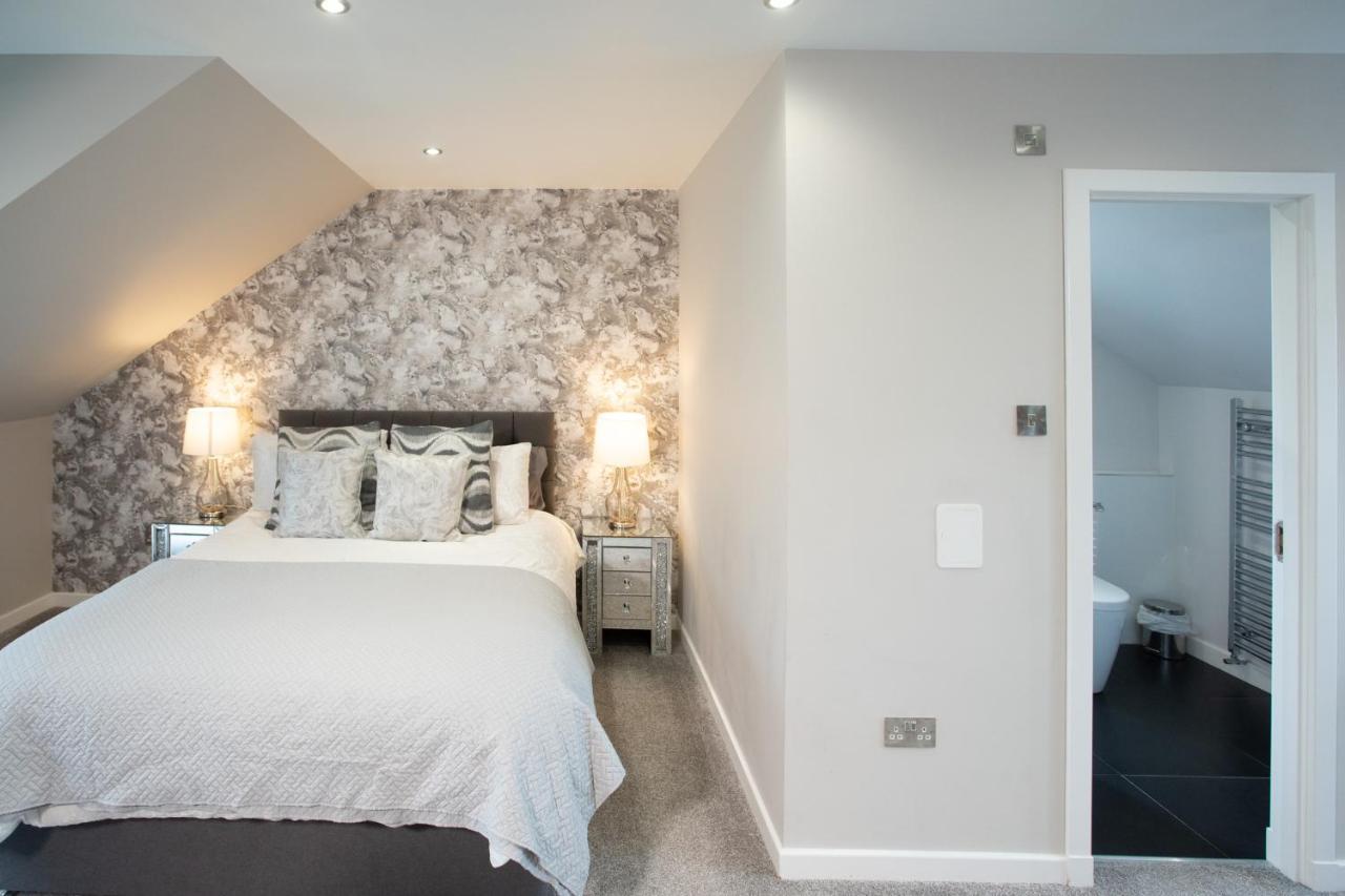 4 Private Bedroom House With 3 Parking Spaces Free Perth Esterno foto